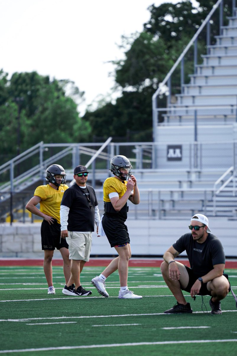 MARTIN FOOTBALL tweet media