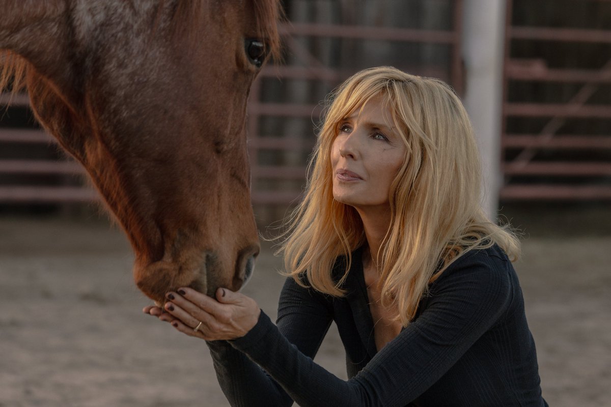 Variety's tweet photo. Paramount has dropped the full  trailer for the “Yellowstone” spinoff “Dutton Ranch,” premiering with its first two episodes May 15 on Paramount+

Beth (Kelly Reilly) and Rip (Cole Hauser) are settling into life in their new ranch when Rip uncovers a dead body.

https://t.co/bYg2JPWMDv