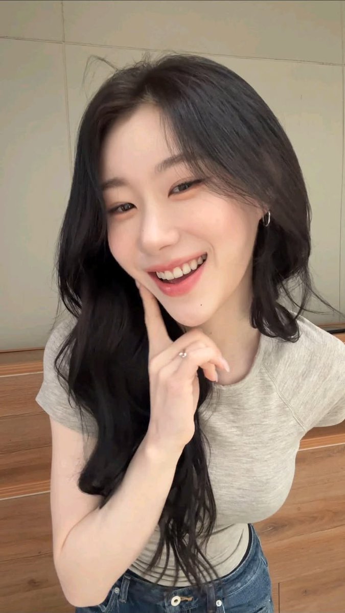 daily chaeryeong tweet media
