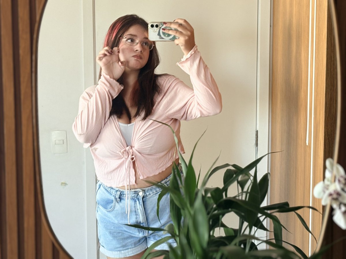 𝑀𝑎𝑖𝑚𝑎𝑖 • ୨୧‧˚ tweet media