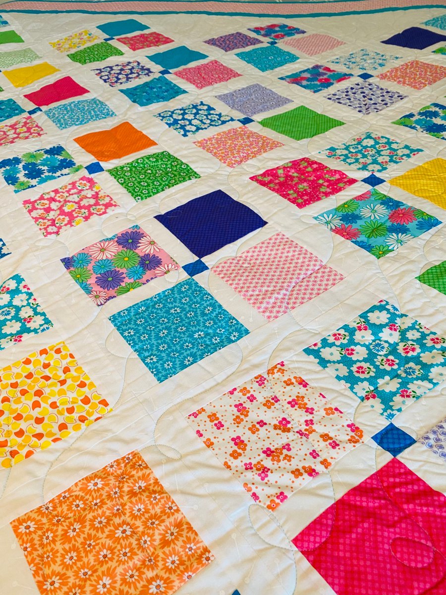 angelhw1956's tweet image. Handmade Generous Throw/Twin Quilt tuppu.net/c9caf317 #Etsy #TeaTimeQuiltsnMore #ShowerGift