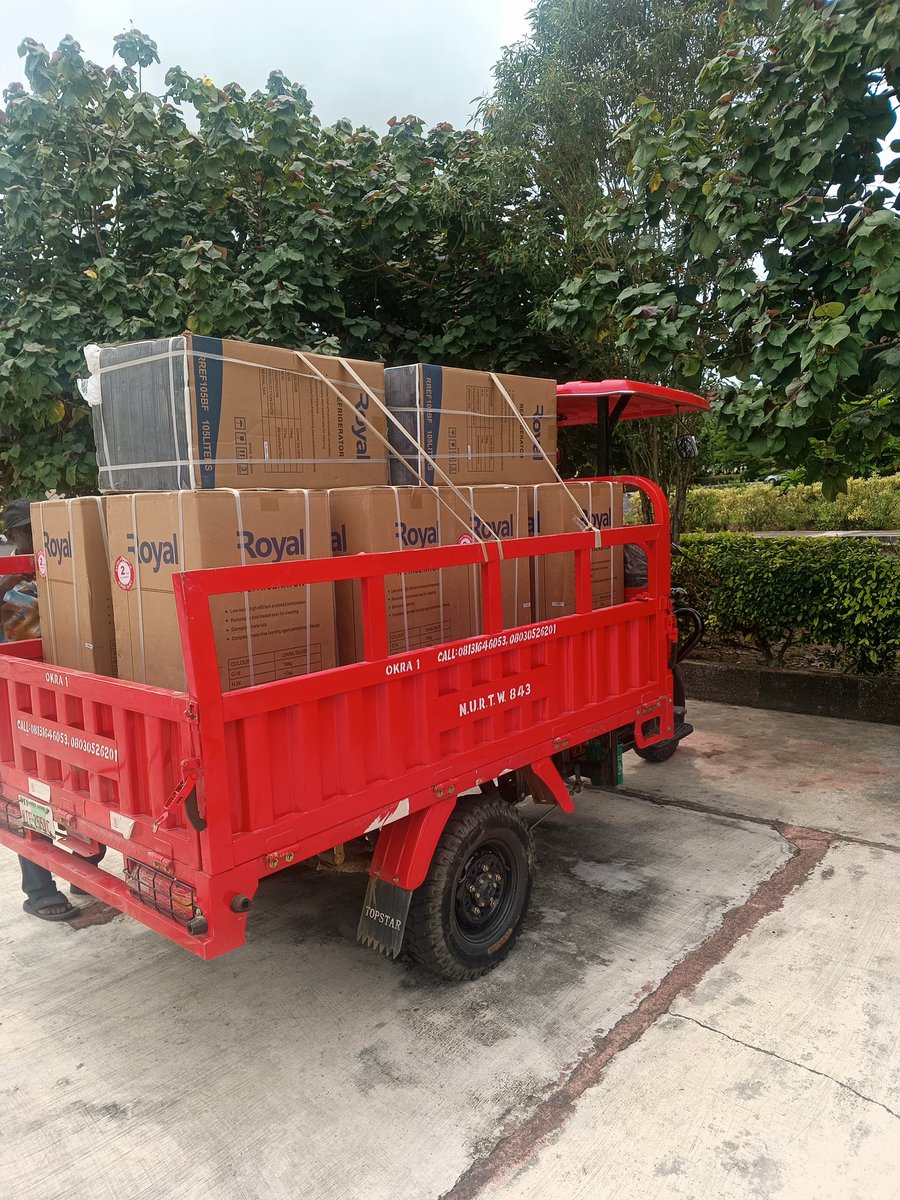 Just a reminder I’m still a dealer of all kinds of home appliances and electronics 🤍

10 Royal refrigerators delivered to Top Faith University, Akwa Ibom State ✅

Delivery as usual was 100% FREE.