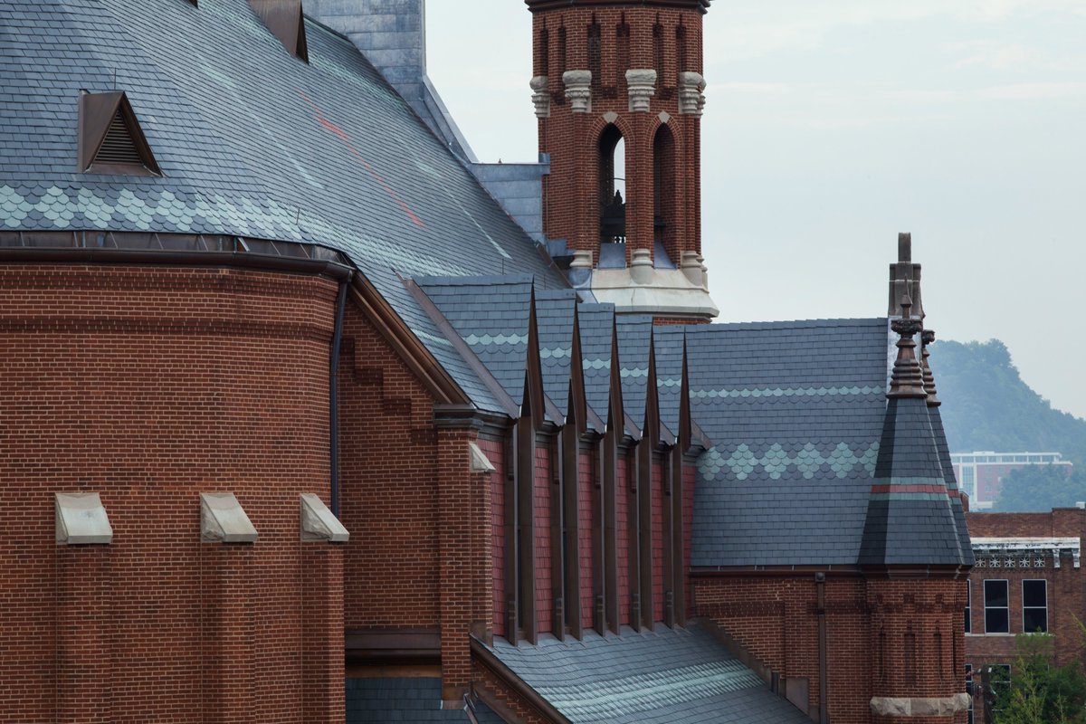 CoMidland's tweet image. Material selection for steep slope roofing should align with building function and lifecycle expectations. The right solution balances performance, budget, structural capacity, and long-term maintenance strategy. #roofing