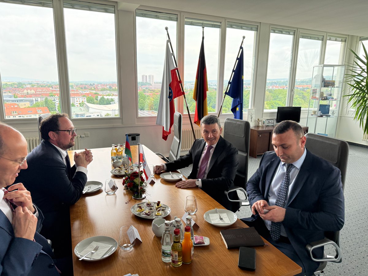 Thüringer Landtag tweet media
