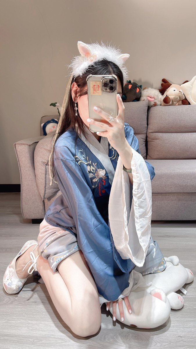 萌小栖 tweet media