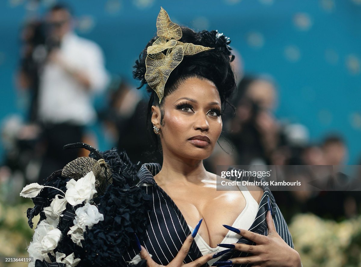 proud black gringa 🦋 tweet media
