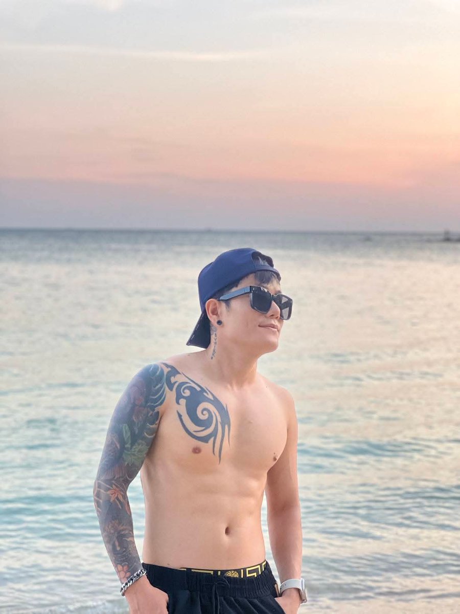 pisit57005's tweet photo. สวัสดีครับพี่คนไหนสนใจ นวดเอน ทักได้นะครับ���ปทุกทั่วประเทศไทยครับ https://t.co/FoOmogAJLN