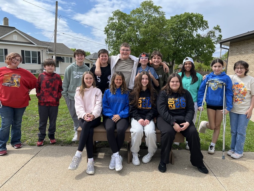 OPSD125's tweet photo. Oglesby Washington Student Council enjoyed a fun field trip to the Gamers' Garage in Marseilles last Friday! https://t.co/hSBowLOsrr