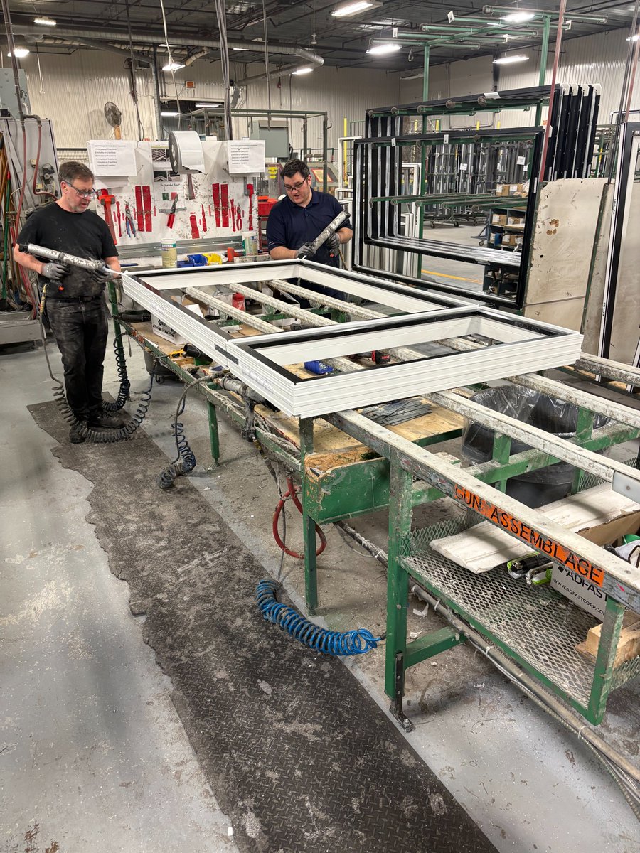 CHBANational's tweet photo. Yesterday, following a great day of discussions to advance association business, a group of attendees were invited for a tour of #AllianceNetwork member @JELDWENcanada's Quebec City factory. The participants learned all about #window innovations and saw first-hand how @JELDWENcanada is delivering excellence in windows and doors. Thanks @JELDWENcanada for the tour!

#CHBAHomeBuildingWeek
