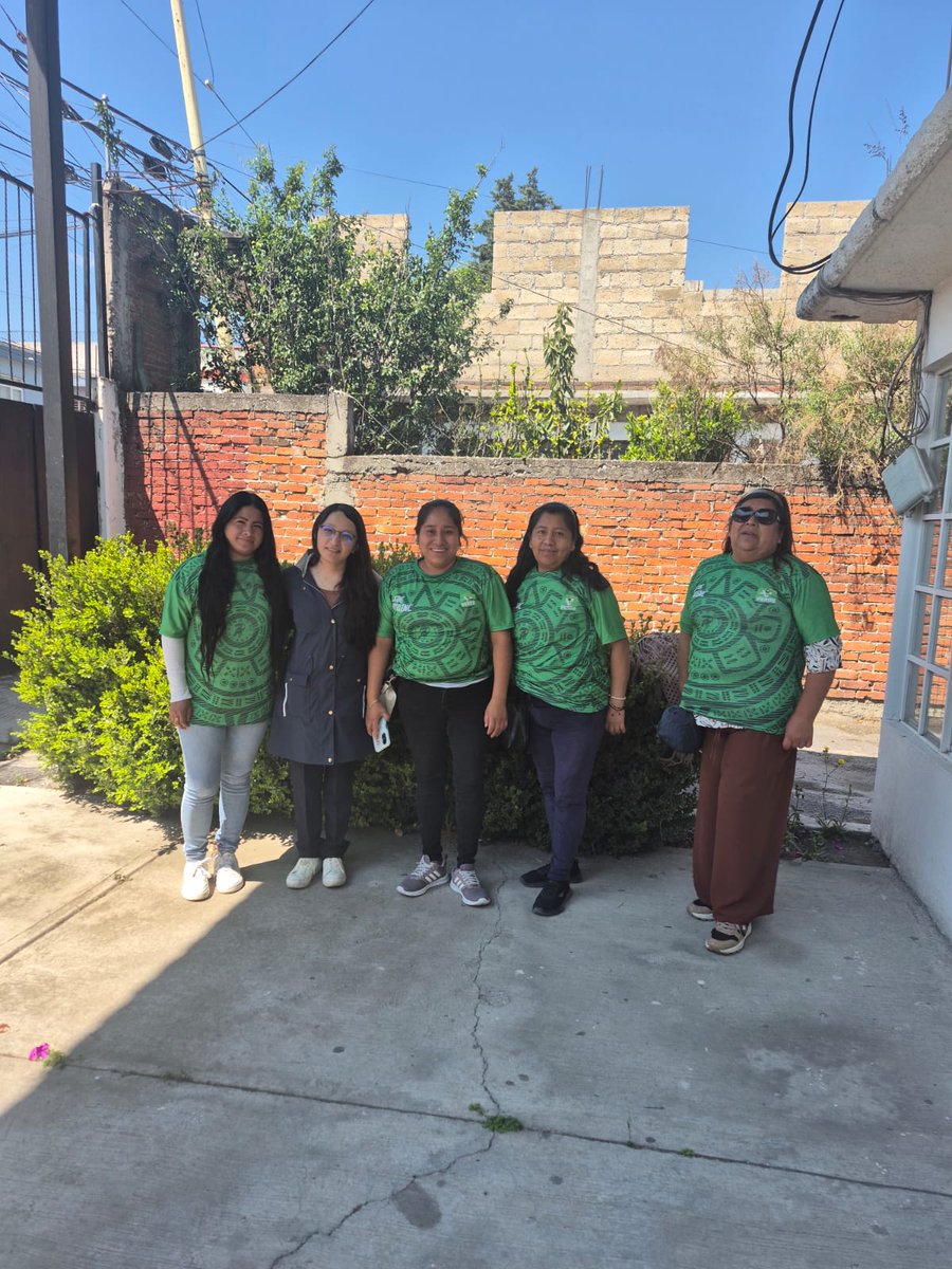 ChayitoBautist's tweet photo. 🙌 ¡Que tengan un excelente inicio de semana!
Porque aquí todas y todos cuentan, es un gusto seguir visitando sus comunidades y fortalecer juntos a nuestro #EquipoVerde. 💚✨
#TerceraRegiduría
#NicolásRomero
@pepecouttolenc
@eruviel_avila https://t.co/Kl1D4t8xbn