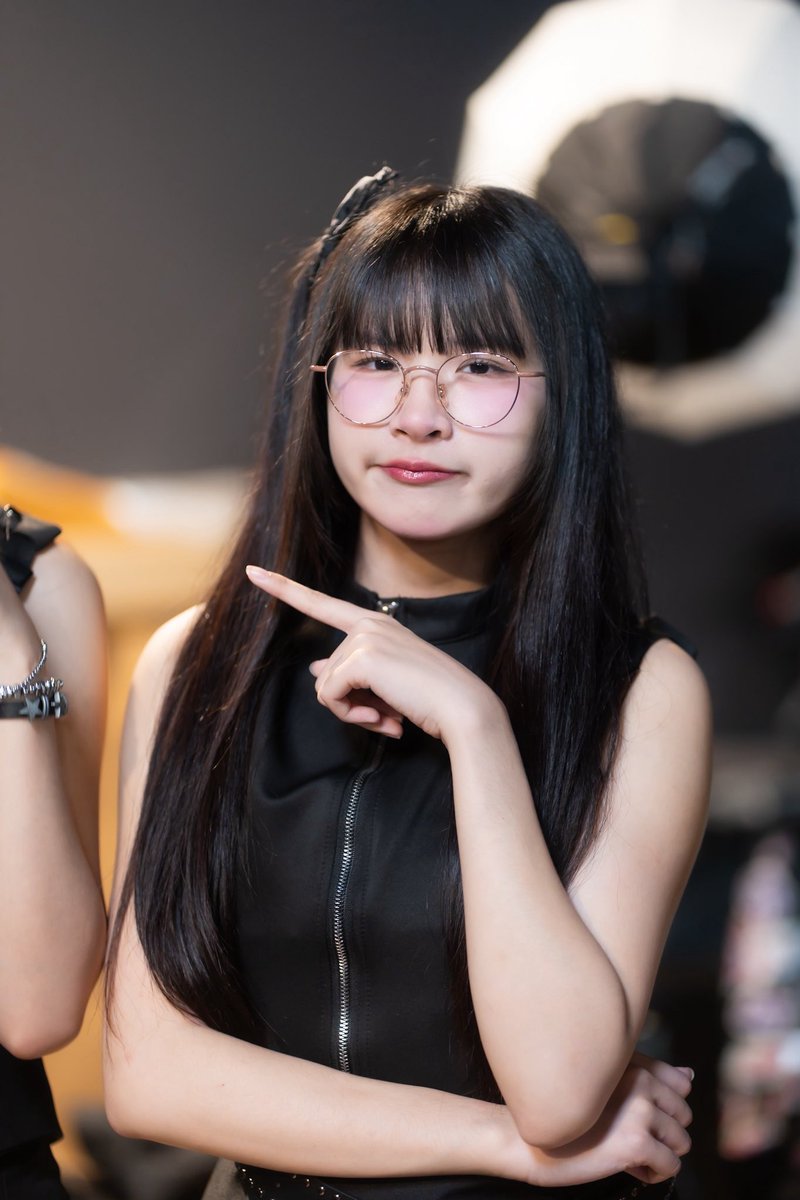 A 🙂 พี่เอตัวปลอม🩷🩵❤️ tweet media