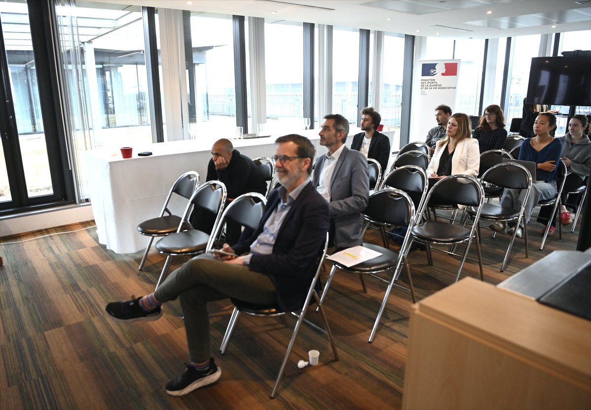 UNIONs_c's tweet photo. Seconde matinale 2026 organisée ce matin par l'UESC autour des pratiques outdoor et des enjeux de développement avec des intervenants de qualité : Président de la FF Randonnée, Directeur du CREPS AURA Vallon-Pont-d'Arc, Maire-adjointe de Blagnac et DG "Au vieux campeur". https://t.co/zUbis8Ca54