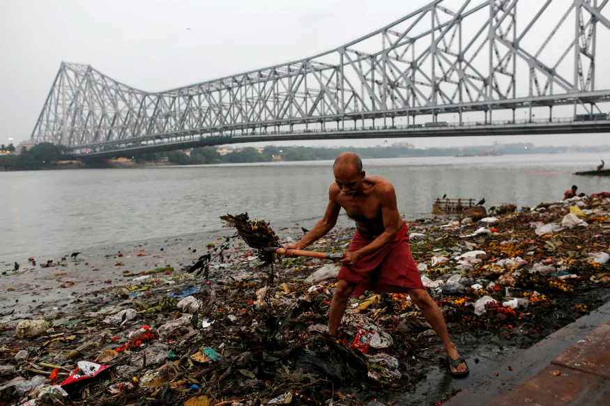 "See what BJP has done to Bengal" - Unbiased media after 8th May. 

<a href="/thewire_in/">The Wire</a> , <a href="/IndiaToday/">IndiaToday</a> , <a href="/IndianExpress/">The Indian Express</a>
