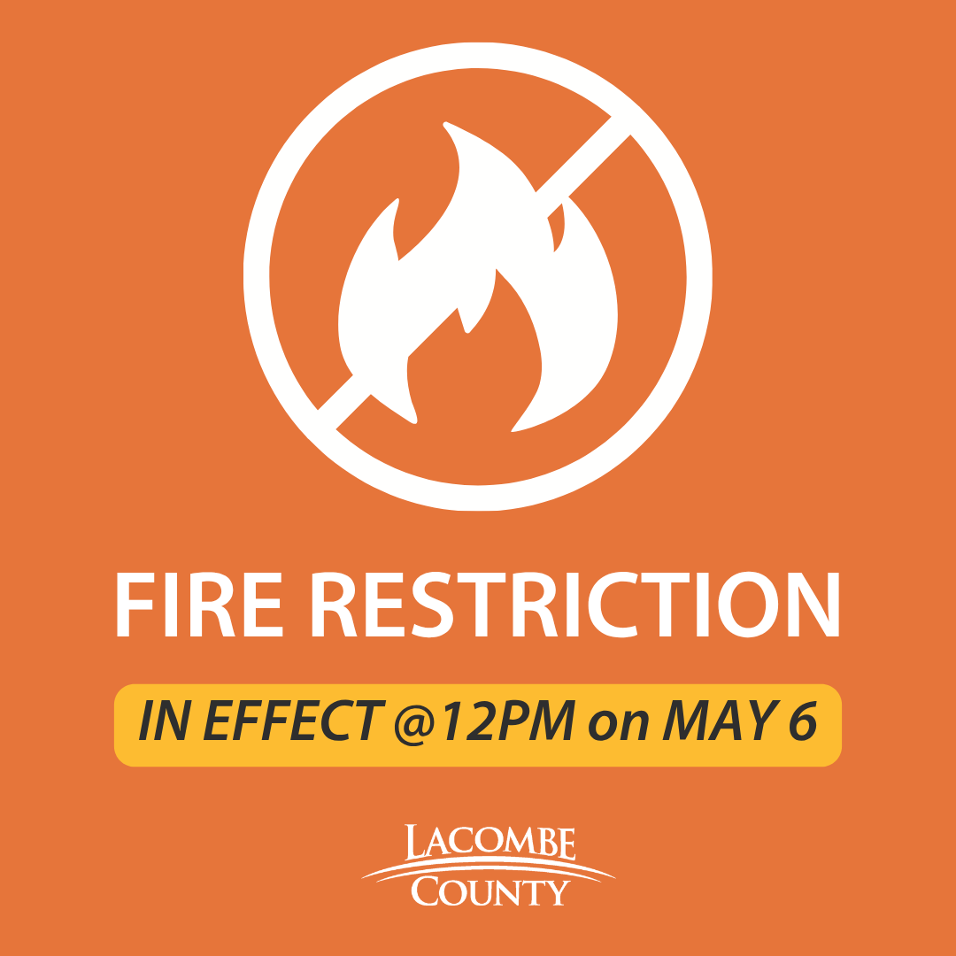 LacombeCounty's tweet photo. 🚨 Fire Restriction in Effect 🚨
As of NOON, May 6, Lacombe County is under a Fire Restriction due to dry &amp; windy conditions. Fire permits are suspended and some fires are not permitted. This may escalate to a Fire Ban.
🔗 https://t.co/njMWYlpOne https://t.co/CViDJaQyb5