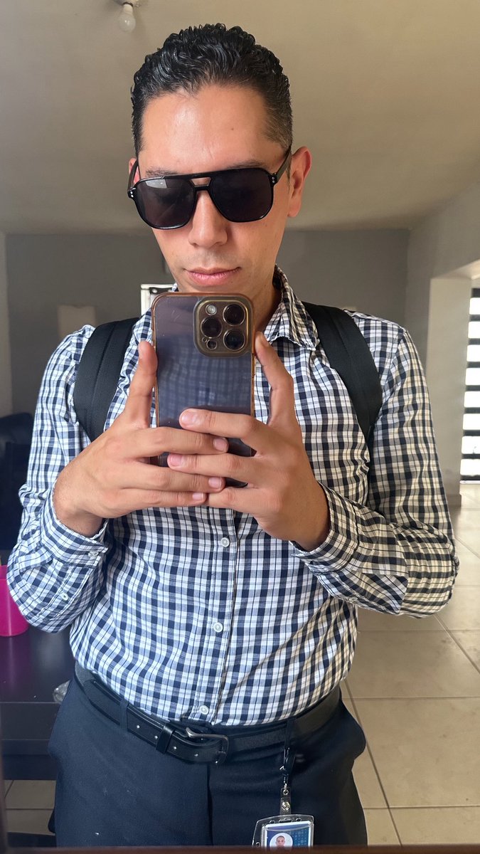 ViicLuc's tweet photo. 🧑🏽‍🚀 https://t.co/7NoXvO0FDQ
