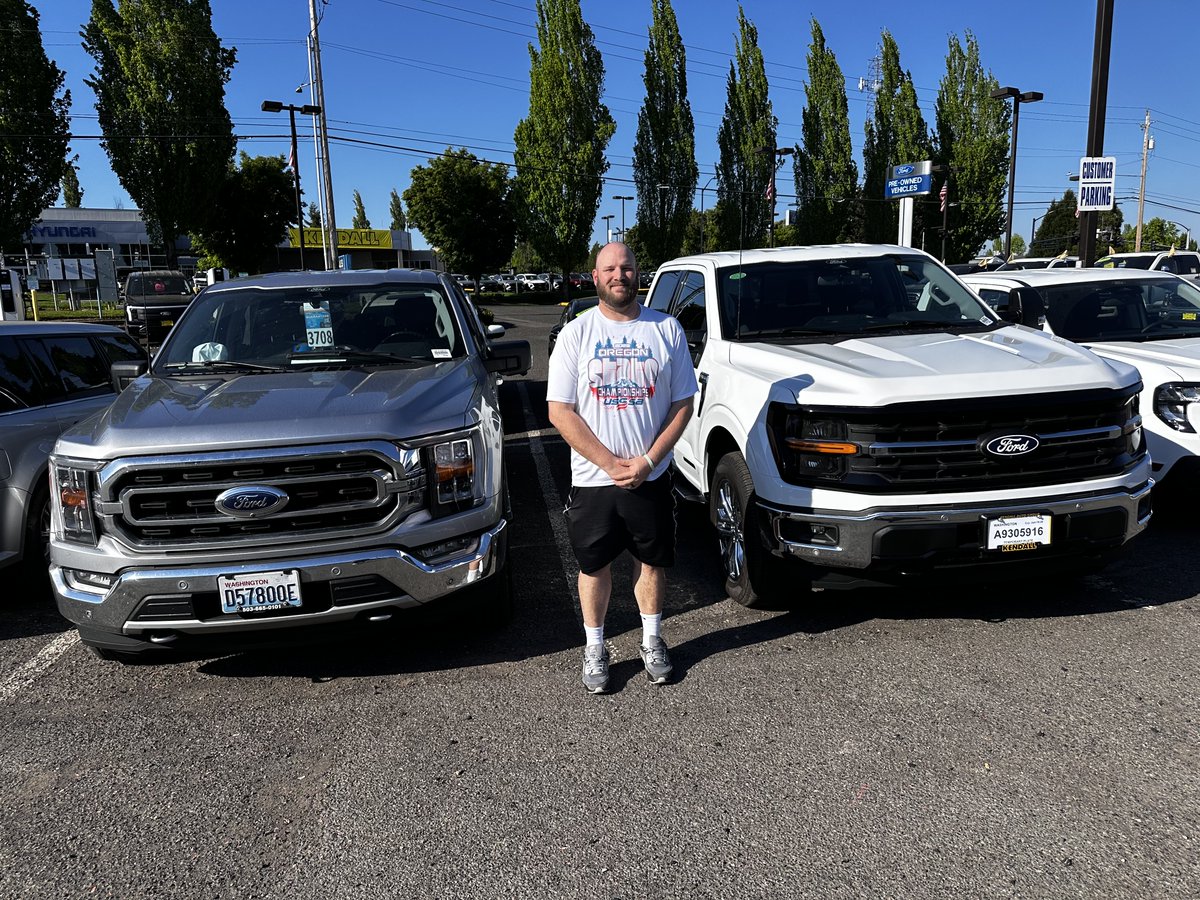 KFVancouver's tweet image. Cameron G, what a great choice! Thank you for letting Kreston Neal help you. Like this F-150?

cutt.ly/DtZ8WZsz

#kendallfordofvancouver #ford #fordf150 #f150 #truck #trucklife #vancouverwashington #vancouvertrucks #f150life #kendallauto #letsstartsomethinggreat