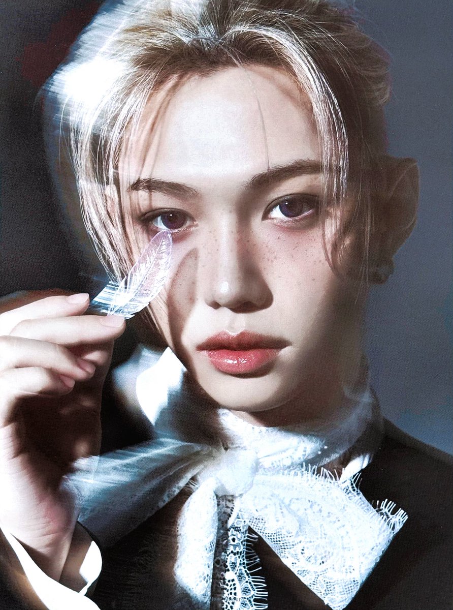 DeerMeguro_915's tweet photo. 🤍🪶 • Felix
wallpaper～
#Felix #straykids #필릭스 #ピリちゃん https://t.co/NmUjkKwXyG
