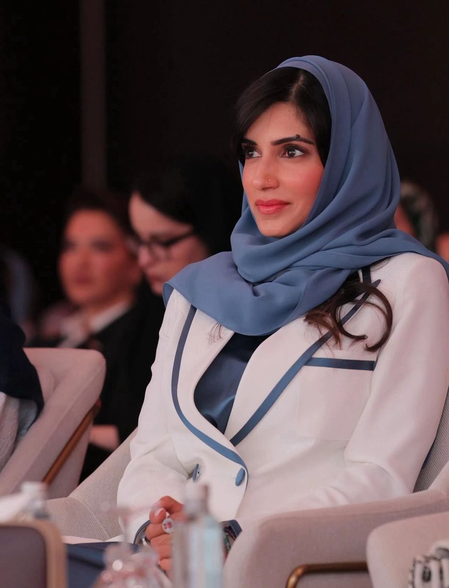 Sarah Bint Talal Al_saud tweet media