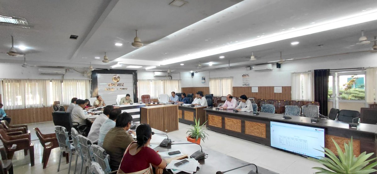 DM Hathras tweet media