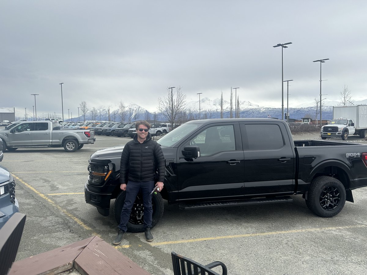fordwasilla's tweet image. Way to go, Ryan O! Your Ford F-150 is ready to roll. William Hedge is thrilled for you! Drive away in style—come see us!

cutt.ly/dtZ87LLX

#kendallfordofwasilla #ford #fordf150 #f150 #truck #trucklife #wasillaak #wasillatrucks #fordlife #kendallauto