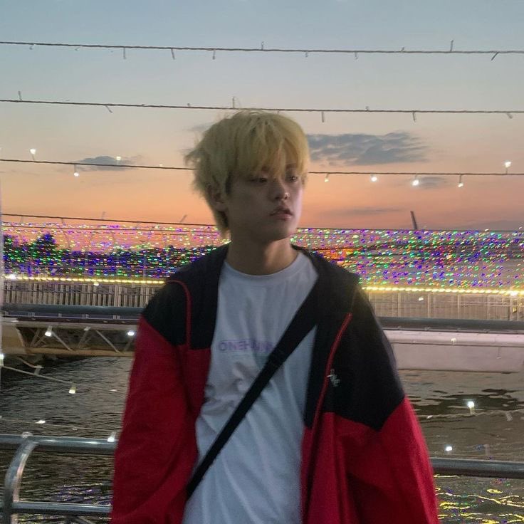 zzgzfff's tweet photo. 금발만하면씹천사되는거ㄹㅈㄷ네 https://t.co/CFL4bzQrAj
