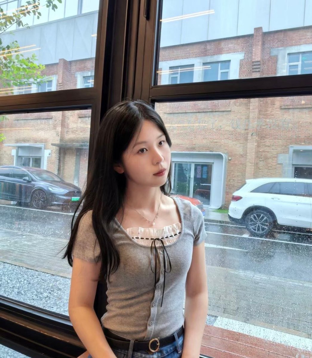 0ZZZP_'s tweet photo. 自行观看简介，喜欢留评~ https://t.co/nZLNz1eXW1