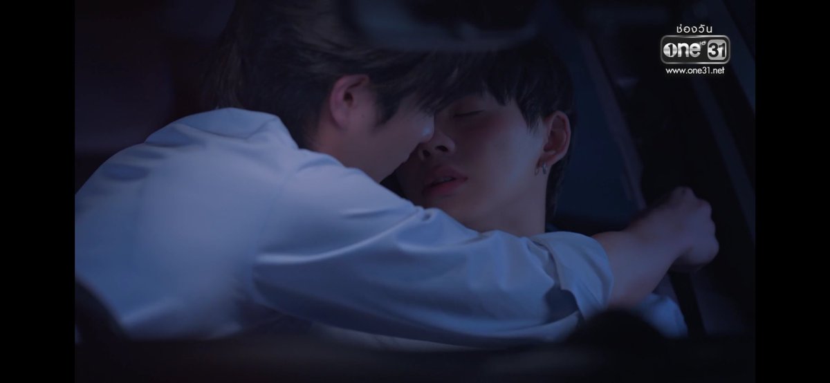 darattt_'s tweet photo. กรี๊ดดดด >< อย่าเล่นกับใจคนดู #MagicMoveEP3 https://t.co/TxN7DI2mfU