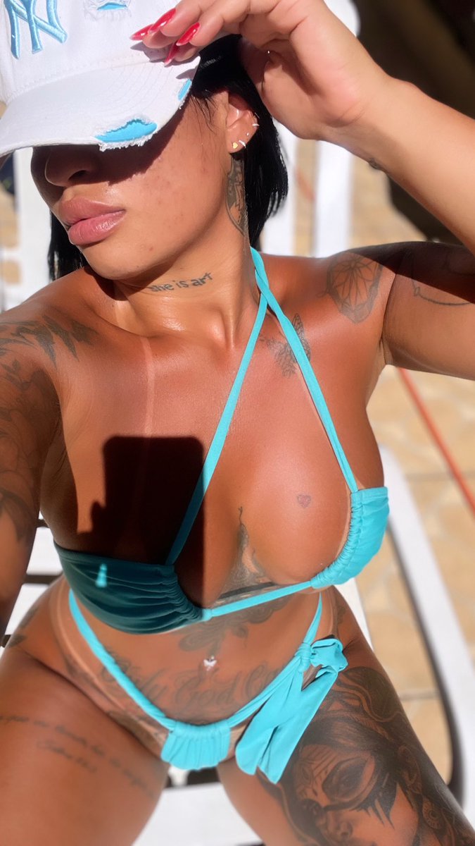 Stefaniluize93's tweet photo. ☀️😎🥵🤌🏽 https://t.co/EgxVKR3Wii