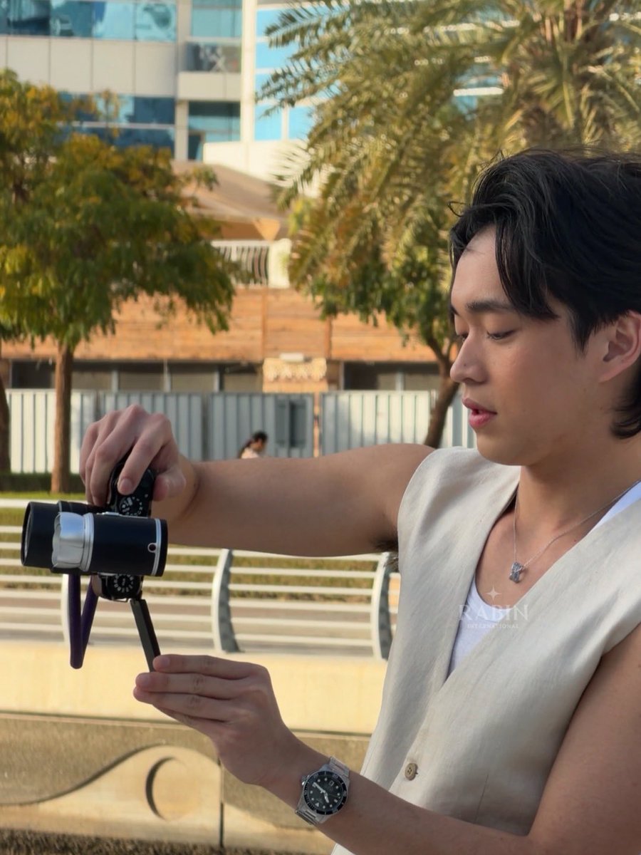 Sharing you guys these photos :> 

Iyakan na ulit 

AWBPH HOWLS VIVAONE
RABGEL BETWEEN TAKES

#RabGelPrimerOnVivaOnePlus
#AWBPHRabGelOnVivaOne