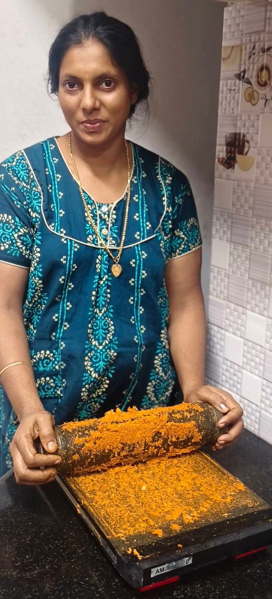 Nick118136's tweet image. തേങ്ങാ ചമന്തി കേരളത്തിന്റെ മാത്രം അല്ല ശ്രീലങ്കൻ ഫുഡ്ലെയും ഒരു പ്രധാനി ആണ് 
#morningvibes 
#homemade 
#food 
#cooking