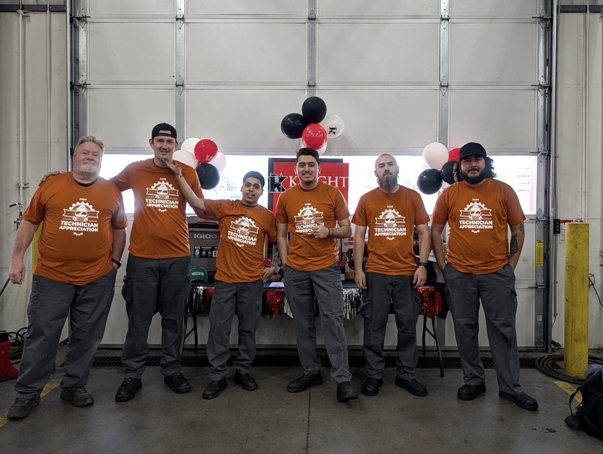 DriveKnight's tweet photo. The #KnightVegas Terminal isn’t just successful because of their luck 🎰 — but also their INCREDIBLE crew in the shop! 🛠️ 🚚

To top off this year’s Tech Appreciation Day, they named Oscar L. their MVP and 2026 Tech of the Year!!! 🙌 👏

#DriveKnight https://t.co/3ClbqYctmR