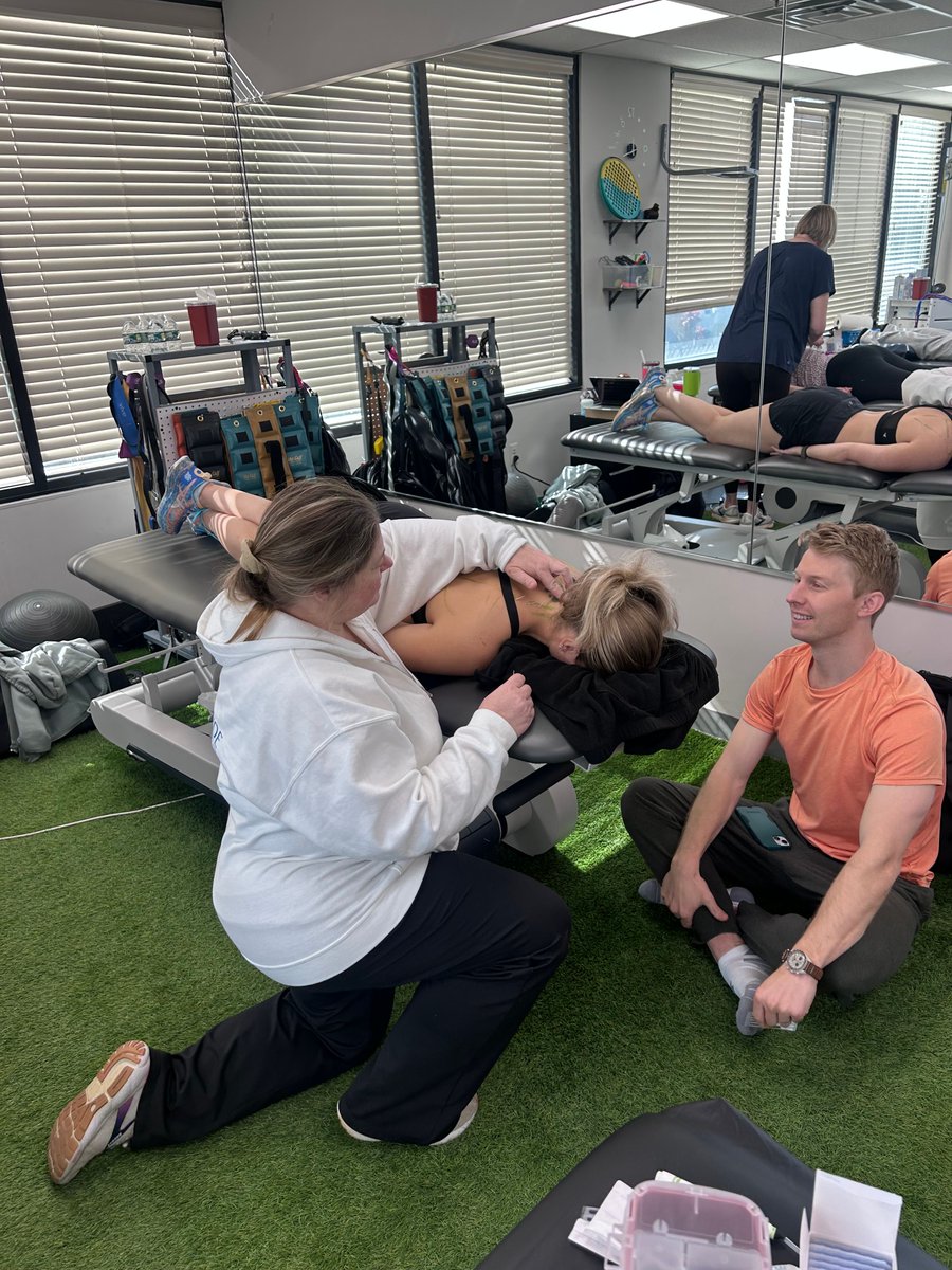 spine_art's tweet image. Jess was in Clifton, NJ with the awesome team at NJ Rehab Experts for Dry Needling 1.

#DryNeedling #PhysicalTherapy #CEUs
