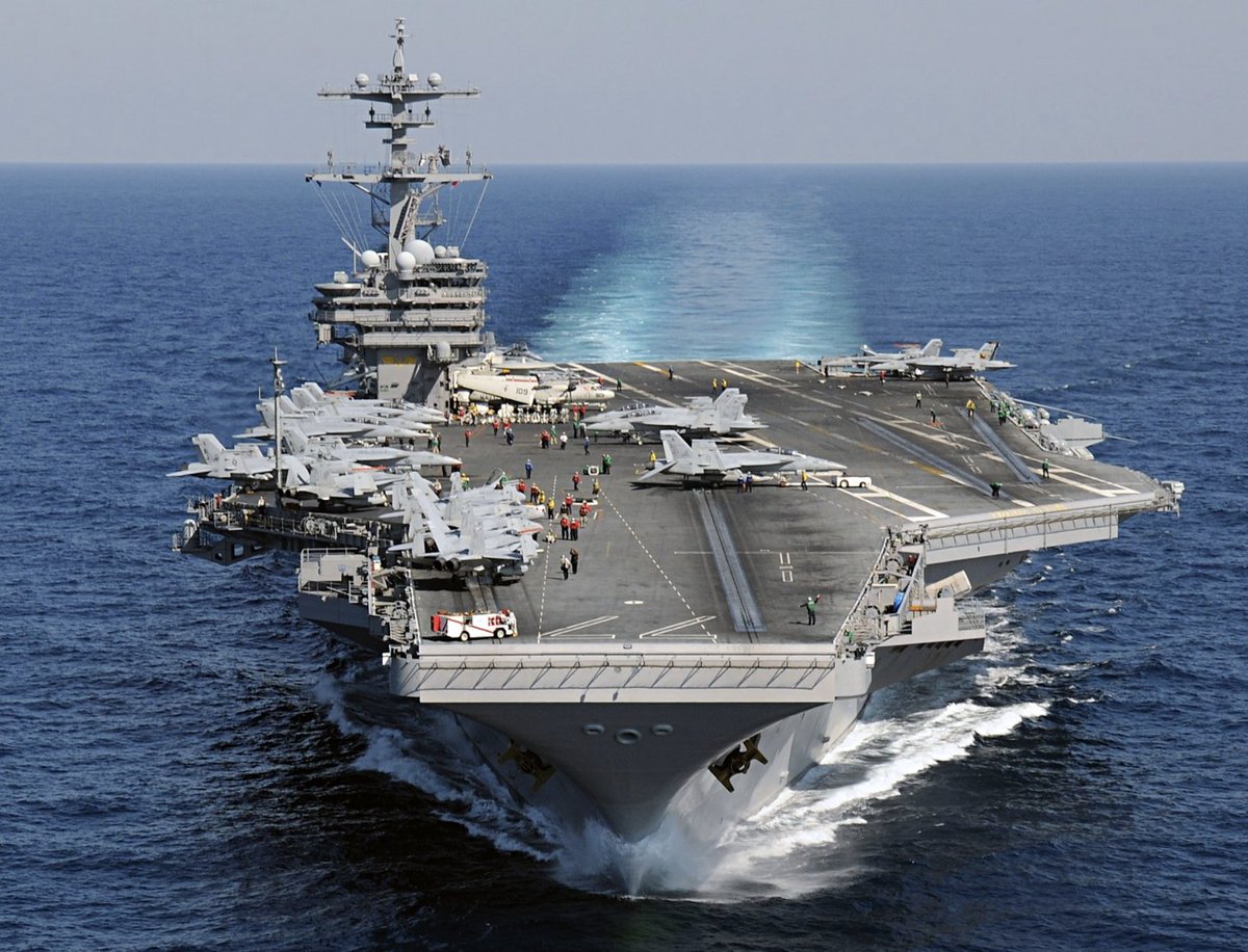HORMUZ SHOWDOWN: WILL THE USS BUSH BE THE FIRST US CARRIER SUNK?

The situation in the Strait of Hormuz grows more dangerous by the hour. Everything points to a massive clash between the Iranian Revolutionary Guards and the United States along with Israel. The USS George William