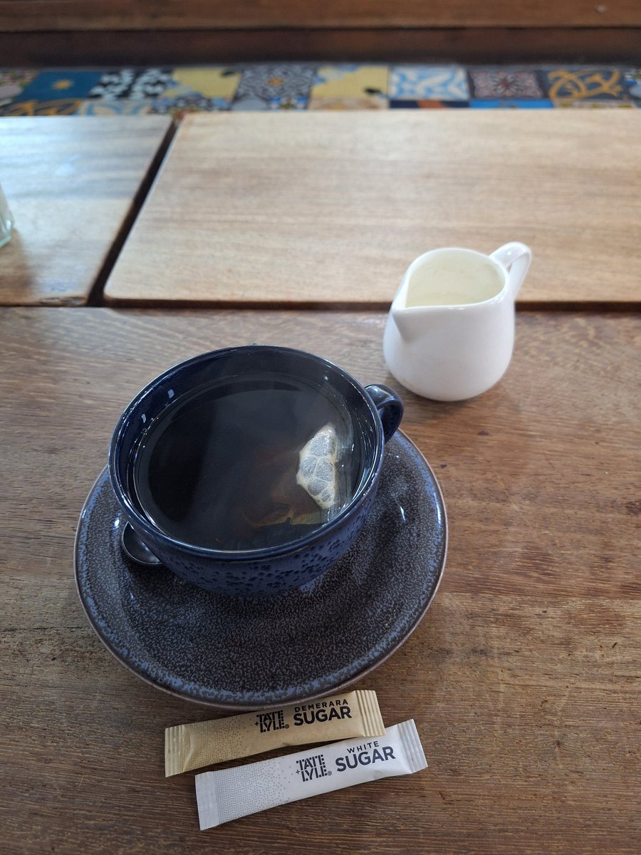 A little bit of tea. 😊👍🏻