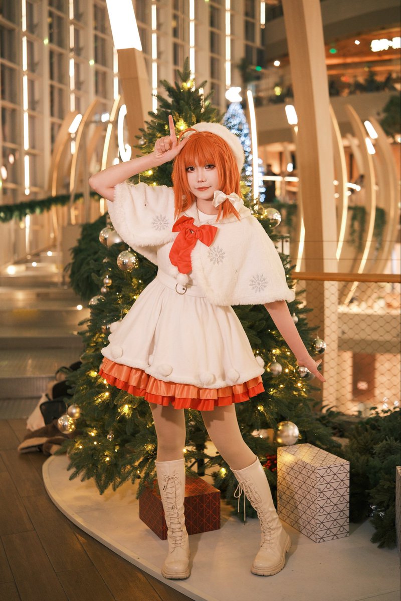 Azai113Victor's tweet photo. chikaです🍊 https://t.co/0Mj2mKmRfV