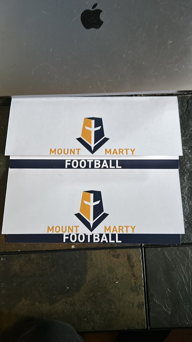Telemekus's tweet photo. Thank you @MMULancersFB  For The Mail Much appreciated !
@LNEfb @shaqboyd @Ellisspeedcoach @CoachLamb_ @CoachPPerkins @JLewisCoach @CoachWiebelhaus https://t.co/3PIkwjxS6E