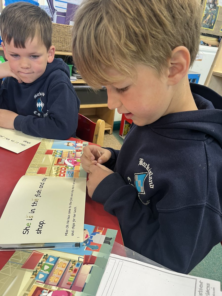 Barkisland CE School tweet media