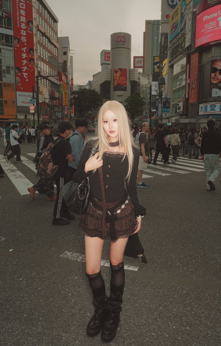 a✴︎ tweet media