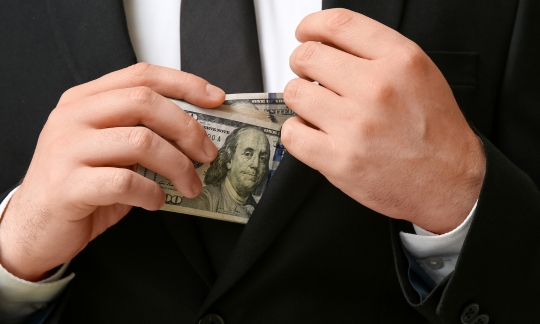 leaderinstitute's tweet image. Articles guaranteeing if you follow a set of steps you'll make money overnight are just get rich quick schemes. Learn "How to Build Wealth in 3 Simple Steps" starting with improving your mindset! Read our blog zurl.co/NCHTZ

#WealthManagement
#TheLeadersInstitute
#Blog