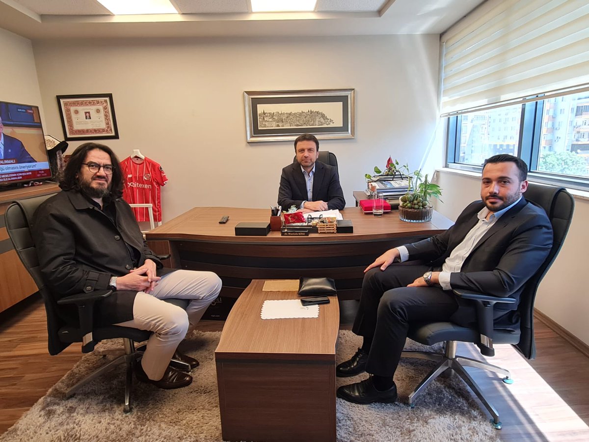 metindogan07's tweet photo. Kardeşim,  vekilim,  dava arkadaşım @avmustafakose yi @topcuoglumrt kardeşimle istişare için ziyaret ettik. https://t.co/dTtcbT9KDT