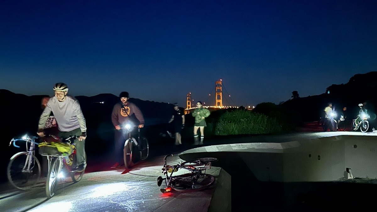 pcnotpc's tweet photo. SF Bike and Brew at Battery Crosby and Woh Hei Yuen 4/28/26 #bikeSF #SFBNB https://t.co/iA2yR2Zow0