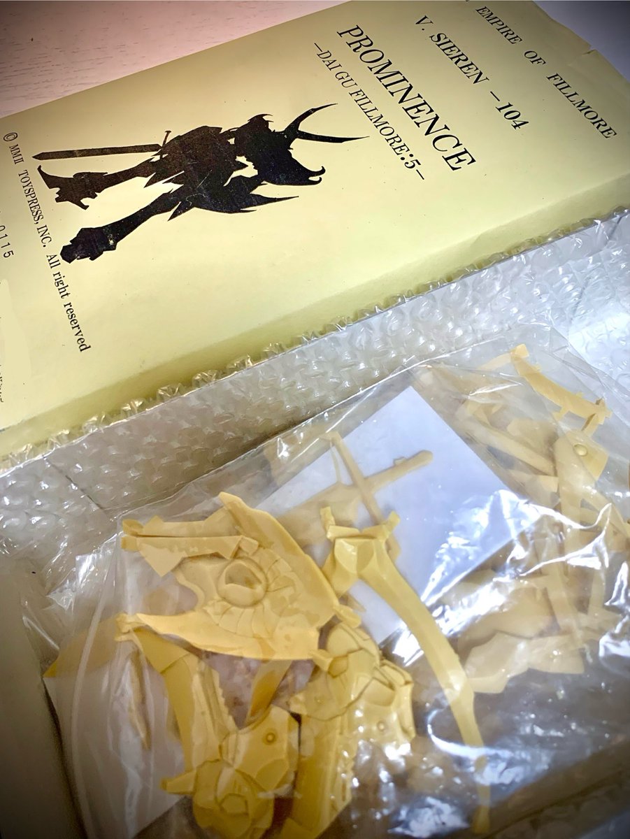 Cardinal_TarTar's tweet photo. 4MNに行ってみて、間に合わなかったのは残念だったけれど、クロス雌の次に、この辺りを完成させたい思いは俄然湧いてきた…

#4MNagoya https://t.co/s8s9LBNkzR