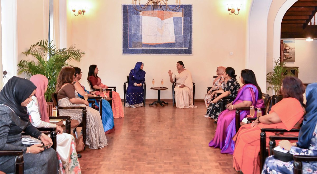 sajidhaamohamed's tweet photo. I extend my sincere appreciation to Ms. Vraîe Cally Balthazaar, the Mayor of Colombo for the delightful Sri Lankan tea experience this afternoon. While Ceylon tea has long been cherished by Maldivians, sharing it alongside the inspiring ‘Tomorrow’s Colombo’ exhibition by young students made it truly exceptional and memorable. The experience combined with the fruitful discussions beautifully reflects the warmth and enduring friendship between the Maldives and Sri Lanka.
#MaldivesSriLanka
