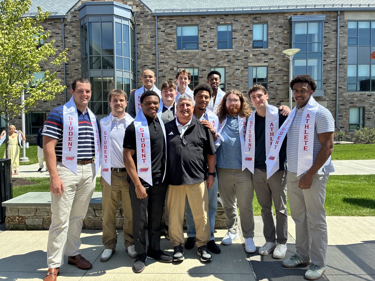 Sacred Heart University Football tweet media