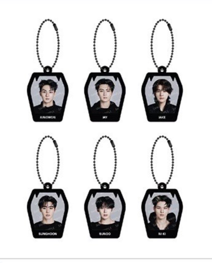 ttyttyy_'s tweet photo. wtt แลก
Random capsule Blood saga

me : เข็มกลัด เจค / ซองฮุน
you : keyring พวงกุญแจ เจค / lanyard สายคล้อง

#ตลาดนัดเอนไฮเพน #ตลาดนัดenhypen https://t.co/MEIj1BXwNW