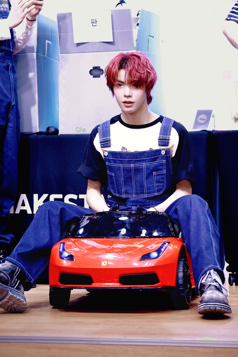hecha_xi's tweet image. 260505

hello？没有驾照禁止上路哈

#NouerA #누에라
#FAN #陈炳帆 #판