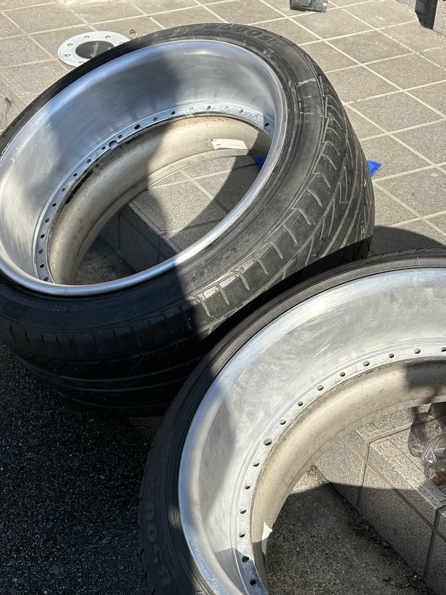 SH42121291's tweet photo. 磨くの大変すぎるんよ。
#SSR  #ヴィエナクライス https://t.co/smvLzGCC7k