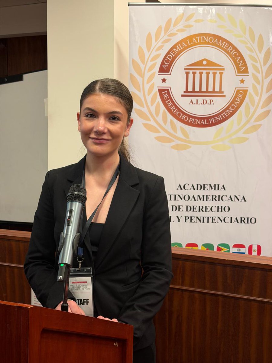 ALDP06218914's tweet photo. Gracias al staff Club de Derecho Penal de la @USFQ_Derecho @USFQ_Ecuador que acompañaron en la logística del IV Congreso Internacional de Política Criminal Derecho Penal y Ejecución de Penas.
¡Seguimos construyendo Academia Latinoamericana! https://t.co/MFvLhavtUy