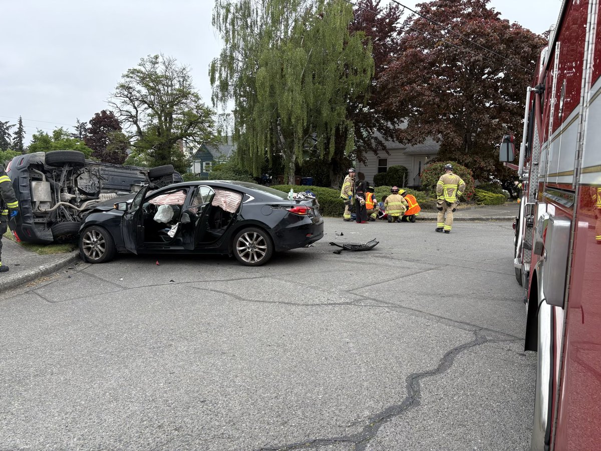 Tacoma Fire tweet media