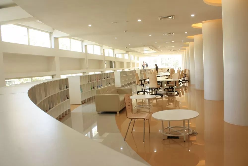 GOClasses_CSE's tweet photo. Library @ IIT Bombay 📚
When in doubt go to the library. -J.K. Rowling
Study Hard, you can be the Next one to be here.
#IITB #IITD #IISc #GATE2027 https://t.co/fAkH0vbmvM